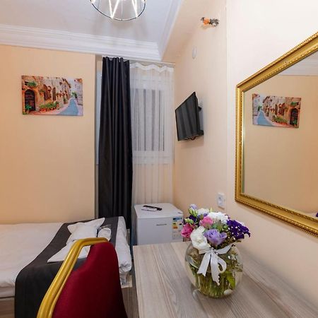Avrupa Palace Hotel Istanboel Buitenkant foto
